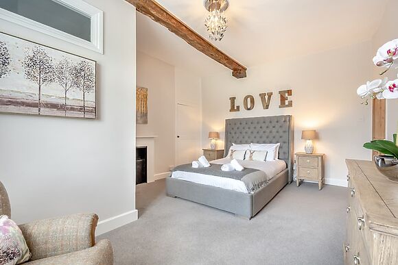 Greenhill Farmhouse in Bletchingdon