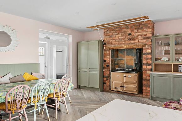 Chapter Meadow in Worcester