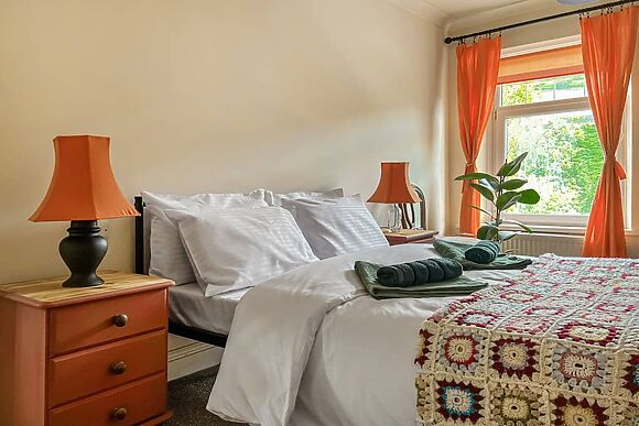 Mushroom Cottage in Tylorstown