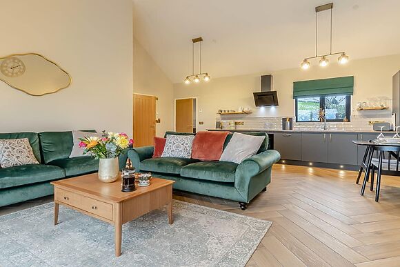 Root at Pentre Lodges