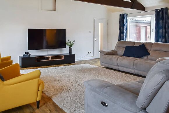 Barn Court in Rackheath