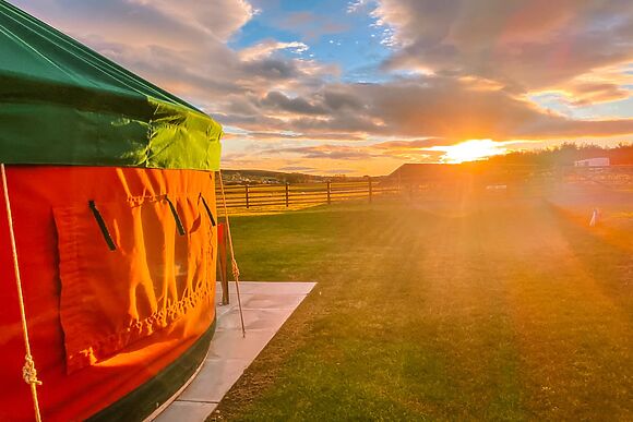 Timothy Yurt At Bachilton Farm