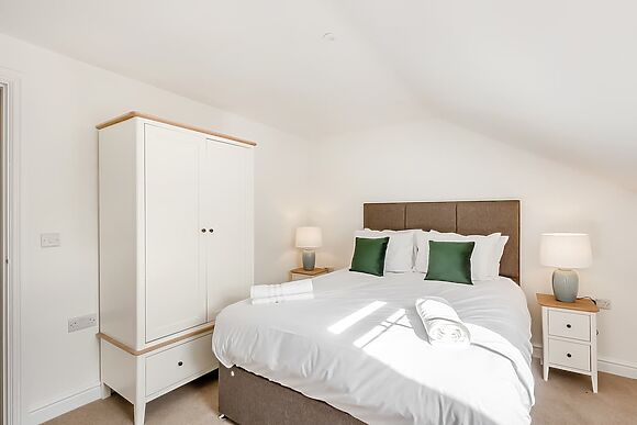 No 4 - Kempton Park