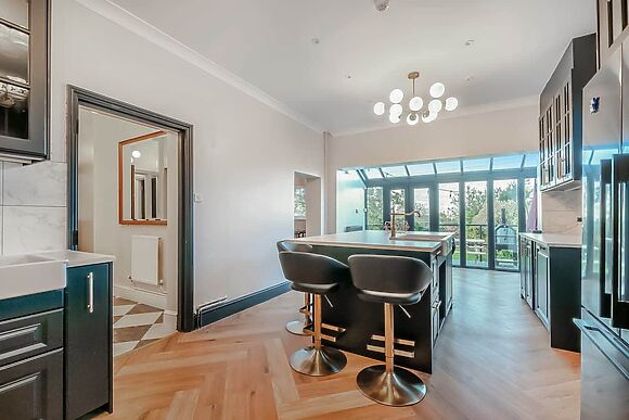 The Old Doctors Manor House