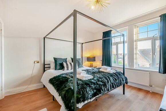 The Old Doctors Manor House