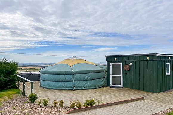 Green Yurt At Clochforbie Yurts