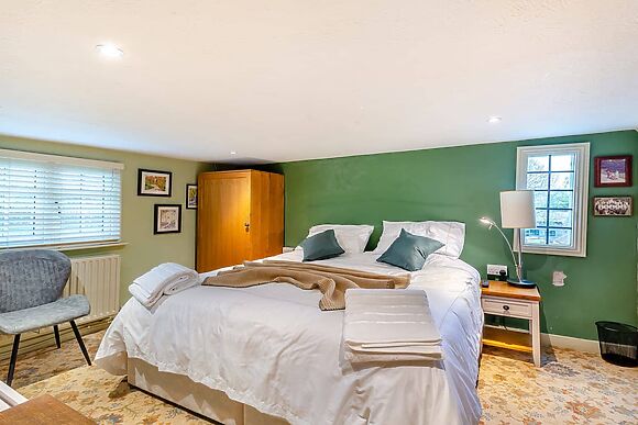 Hook & Hatchet Annex