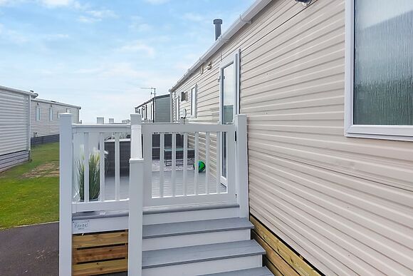 Marni's Seaview