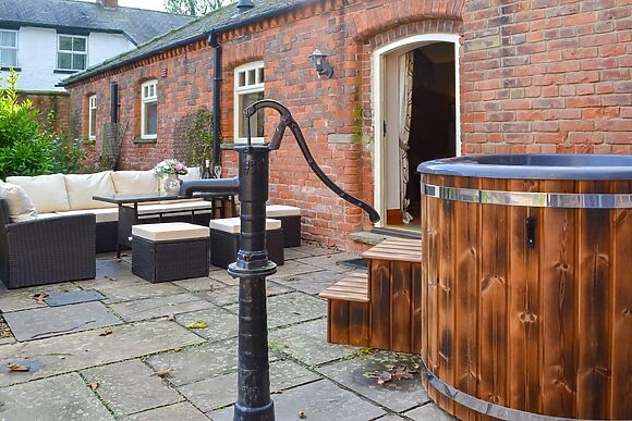 The Stables at Grange Barn