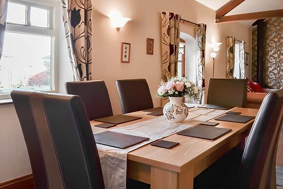 The Stables at Grange Barn