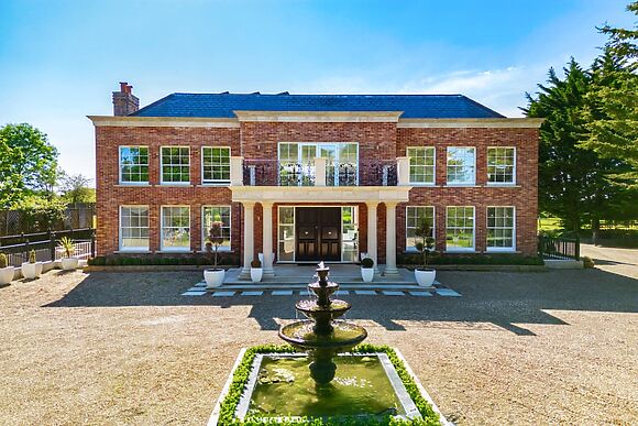 The Essex Mansion