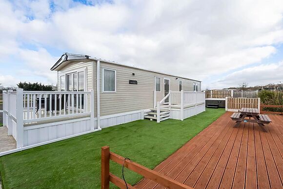 Hallcroft Fishery in Retford