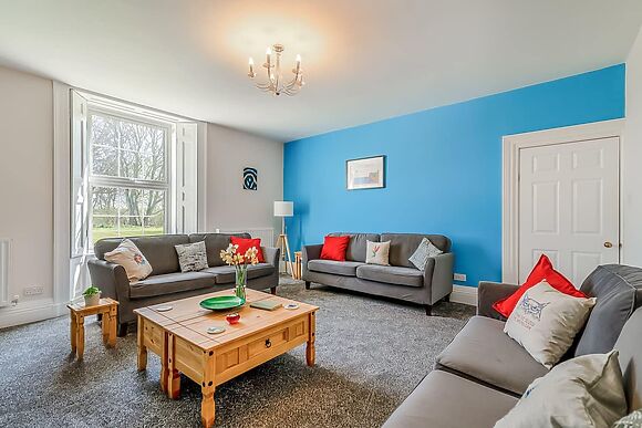 Monkroyd House in Featherstone