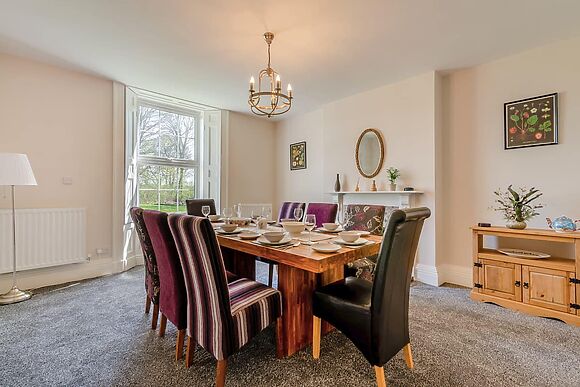 Monkroyd House in Featherstone