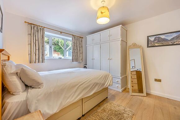 Amaranth in Shurdington