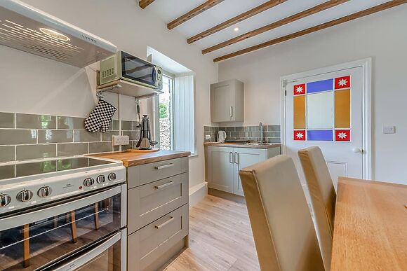 Dyffryn @ Glanffrwd Mill