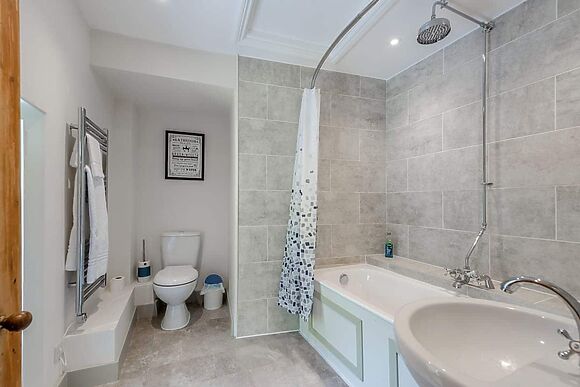 Dyffryn @ Glanffrwd Mill