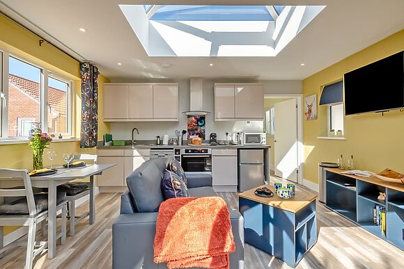 Peacock Lodge in Thurlton