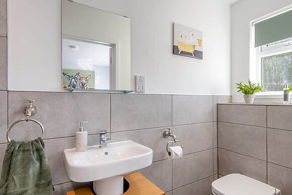 Peacock Lodge in Thurlton