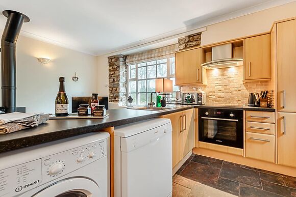 Blacksmiths Cottage in Roch