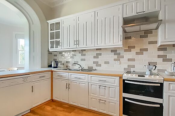 Tibberton Court Apartment