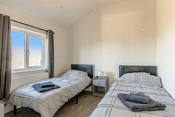 Lodge 2 at Fieldview Fishery