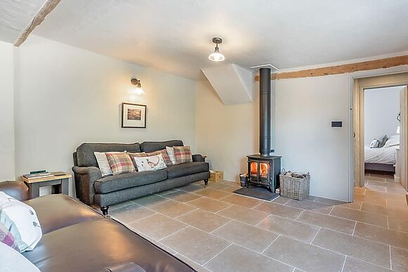 Queens Barn in Wortham