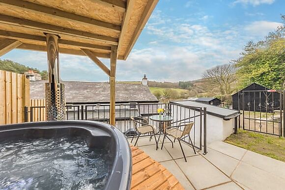 The Cottage At Number One