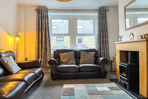 Hollybush Cottage