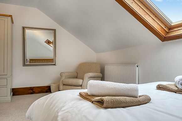 Hollybush Cottage