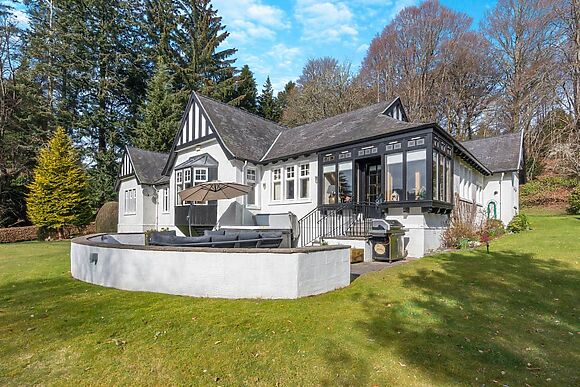 Morar Lodge