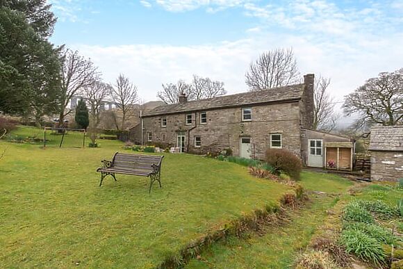 Slingsby Barn