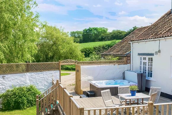 Derwent Cottage in Burythorpe