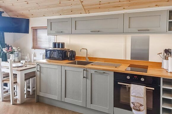 Tyan at Holmescales Lodges