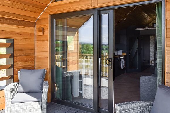 Yan at Holmescales Lodges