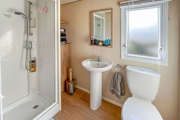 Pukka Caravan Lets