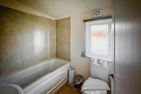 Aquila at Felmoor Cabin Escapes