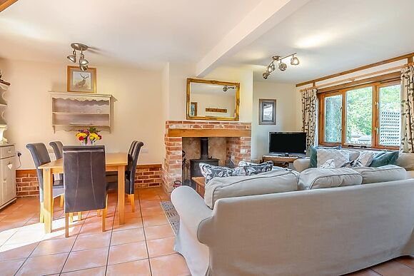 Ash at Chestnut Tree Barns