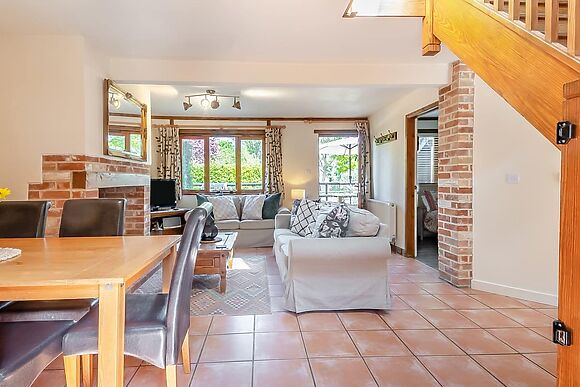 Ash at Chestnut Tree Barns