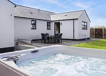 Ty’n Cae Cottage