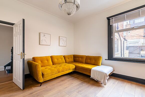 Darcey House