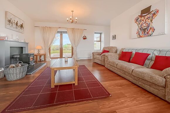 Jasmine Cottage in Montrose