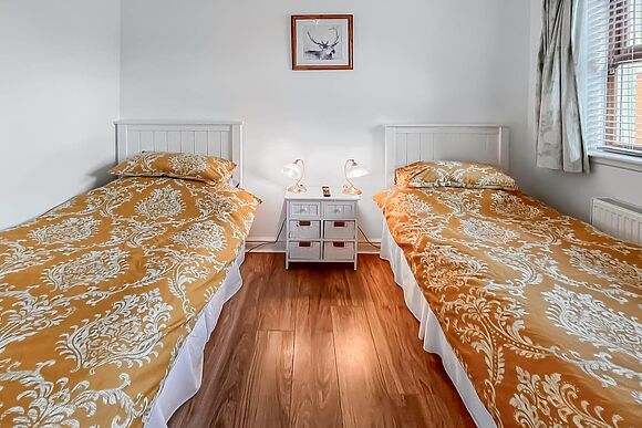 Jasmine Cottage in Montrose