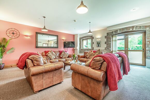 Helena at The Victorian Barn