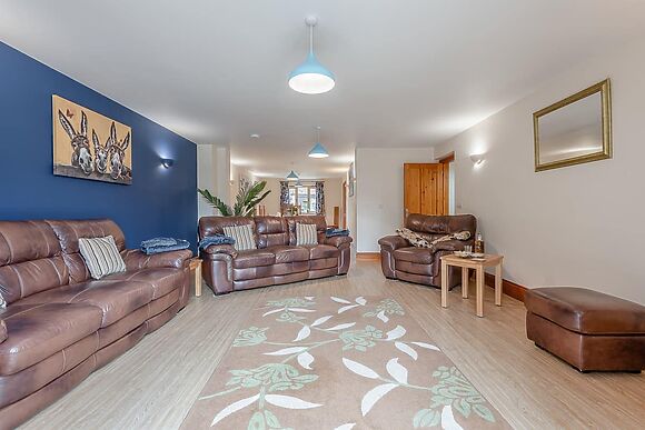 Jasmine at The Victorian Barn