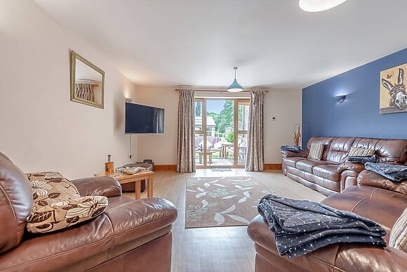 Jasmine at The Victorian Barn