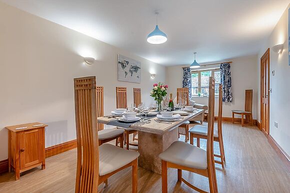 Jasmine at The Victorian Barn