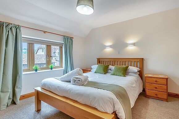 Jasmine at The Victorian Barn