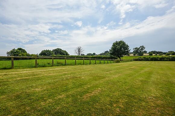 Bluebell - Shepherd Hut