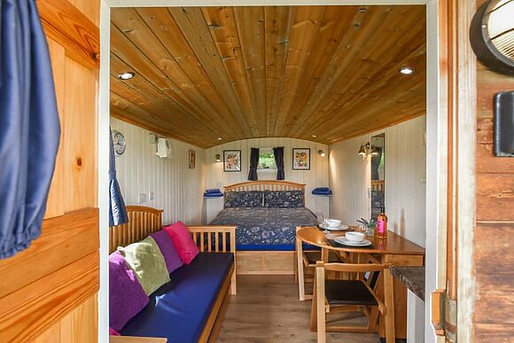 Bluebell - Shepherd Hut